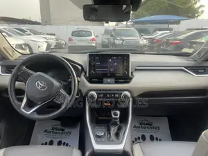 Toyota RAV4 2020 Black