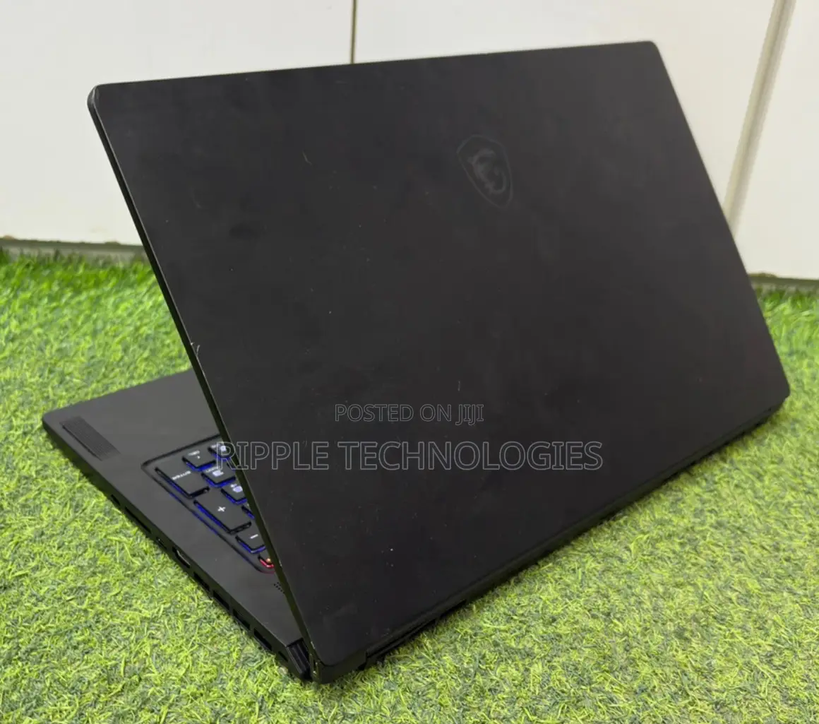 Laptop MSI 32GB Intel Core i7 SSD 1T