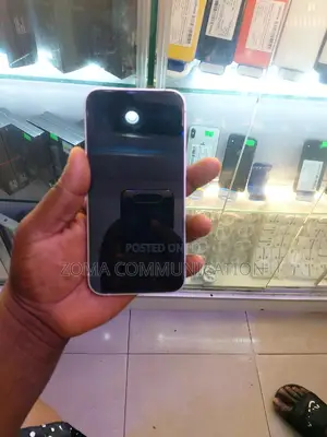 Apple iPhone 13 128 GB