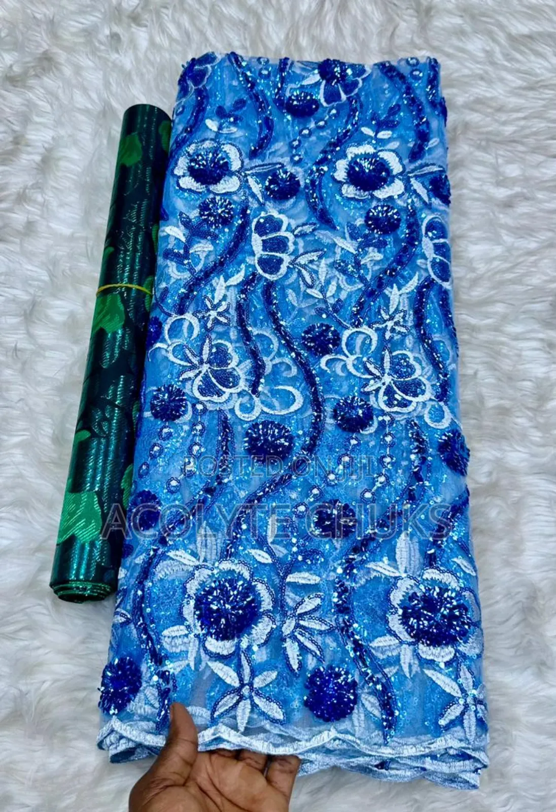 Sample Laces