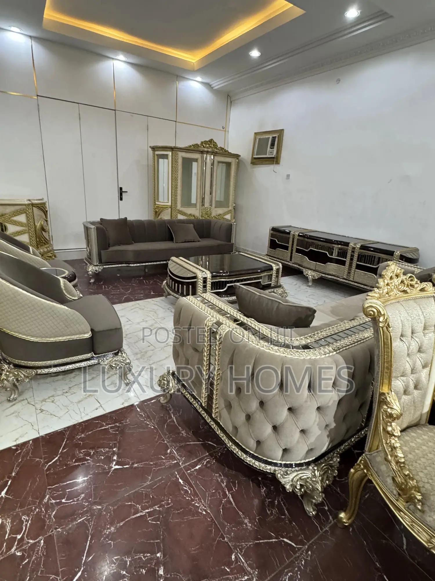 Arabella Sofa Set