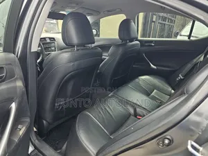 Lexus IS 250 2009 Gray