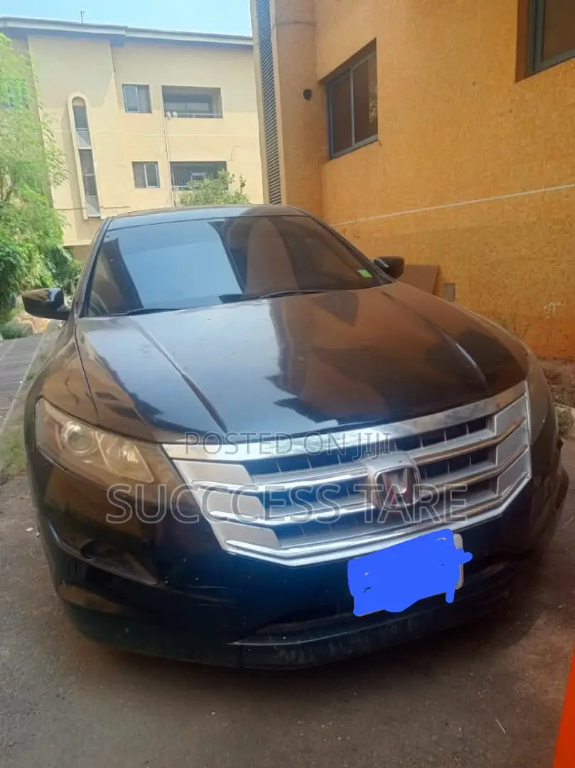Honda Crosstour 2011 Black