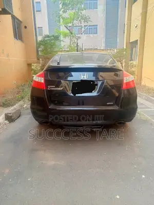 Honda Crosstour 2011 Black