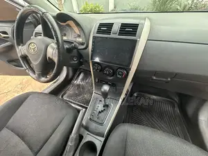 Toyota Corolla 2008 Gray