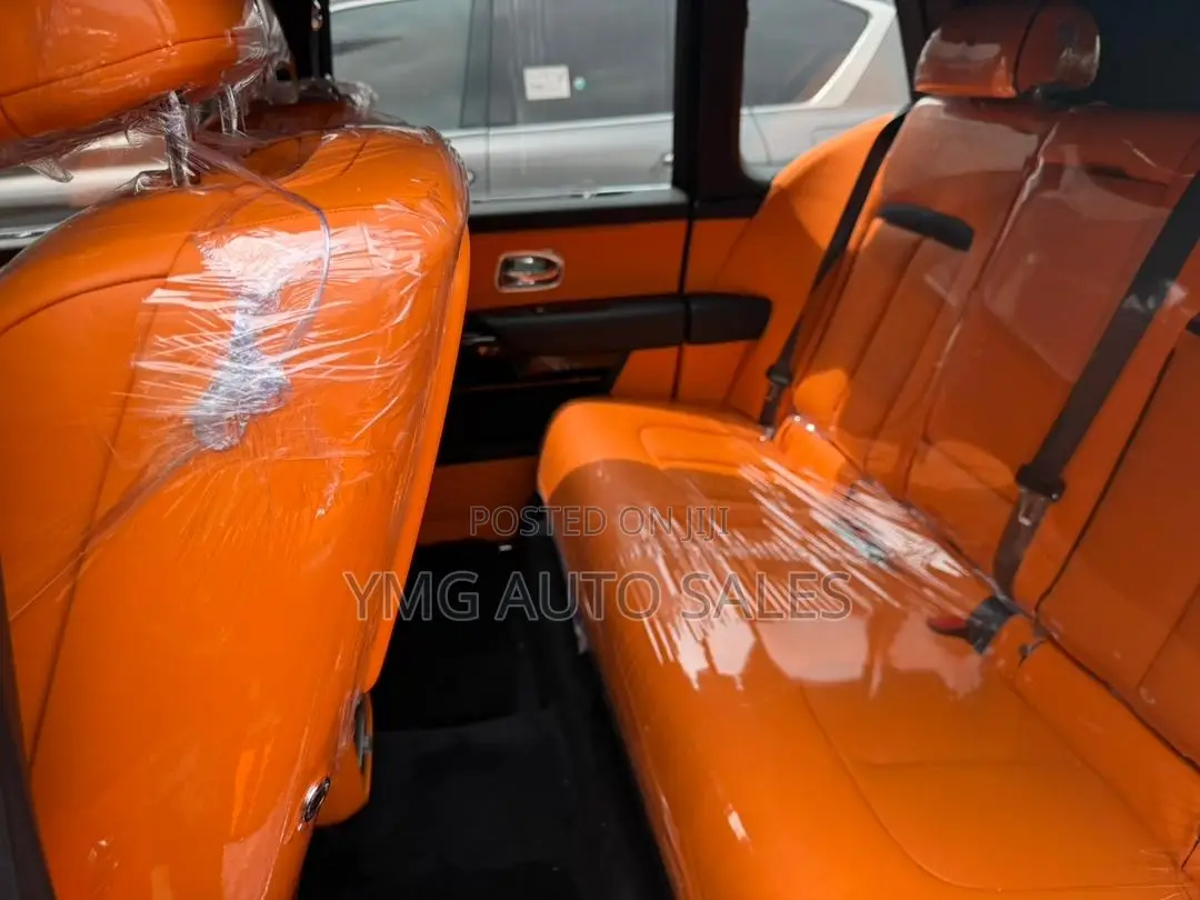 Rolls-Royce Cullinan 2024 White