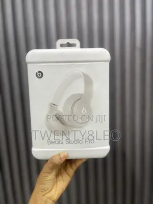 Beats Studio Pro