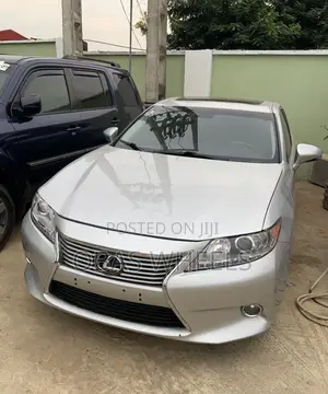 Lexus ES 350 FWD 2015 Silver
