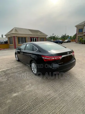 Toyota Avalon XLE 4dr Sedan (3.5L 6cyl 6A) 2014 Black