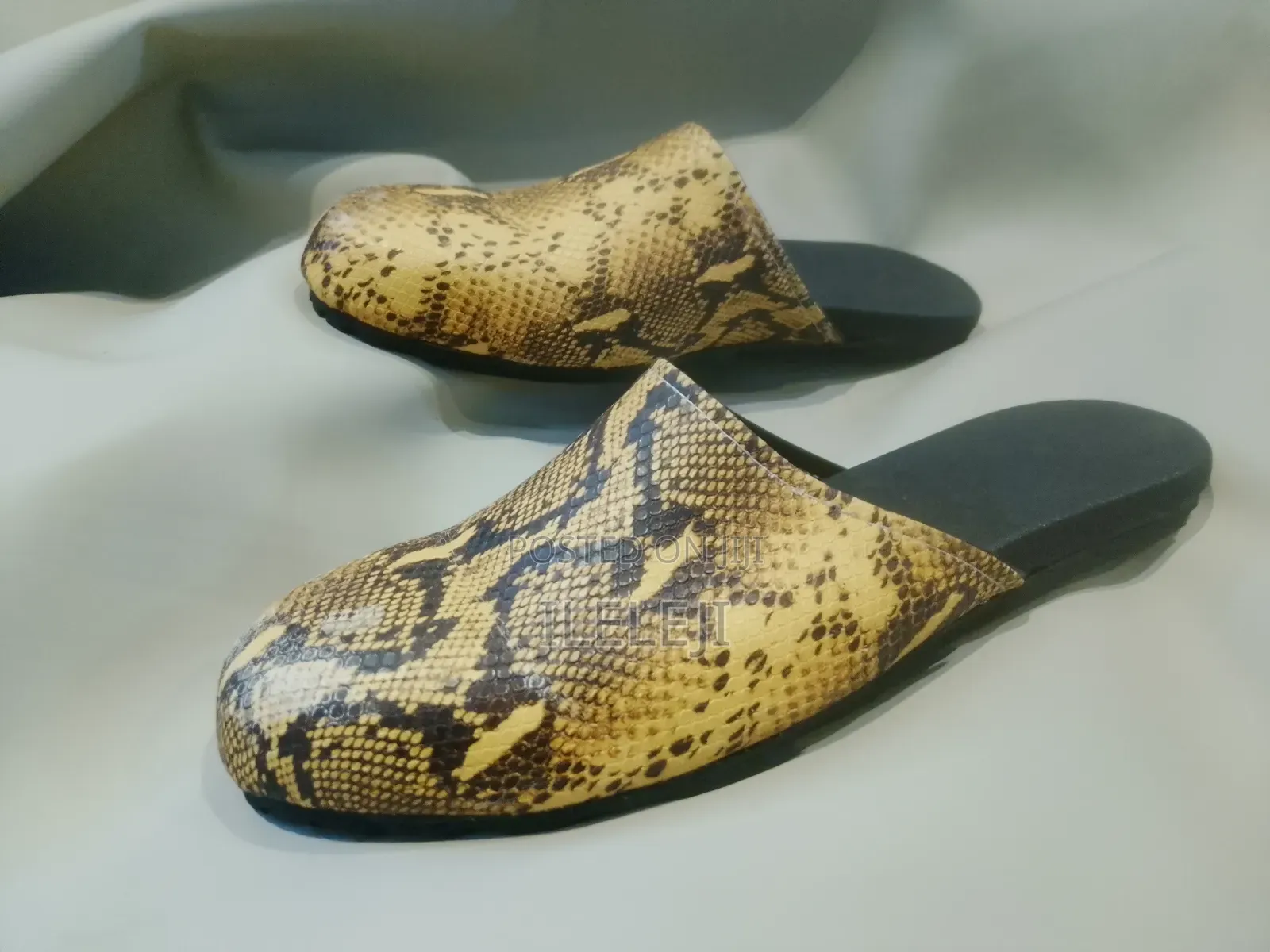 Snake Skin Half Shoes