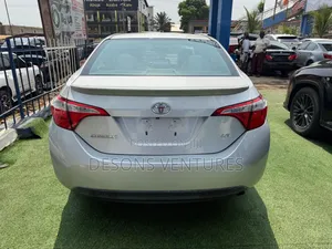 Toyota Corolla 2015 Silver