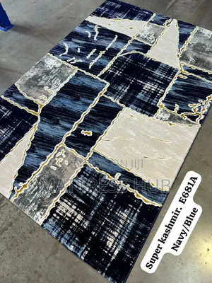 Blue Super Kashmir Turkish Centre Rug 5ft By 7ft