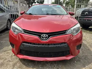 Toyota Corolla 2014 Red