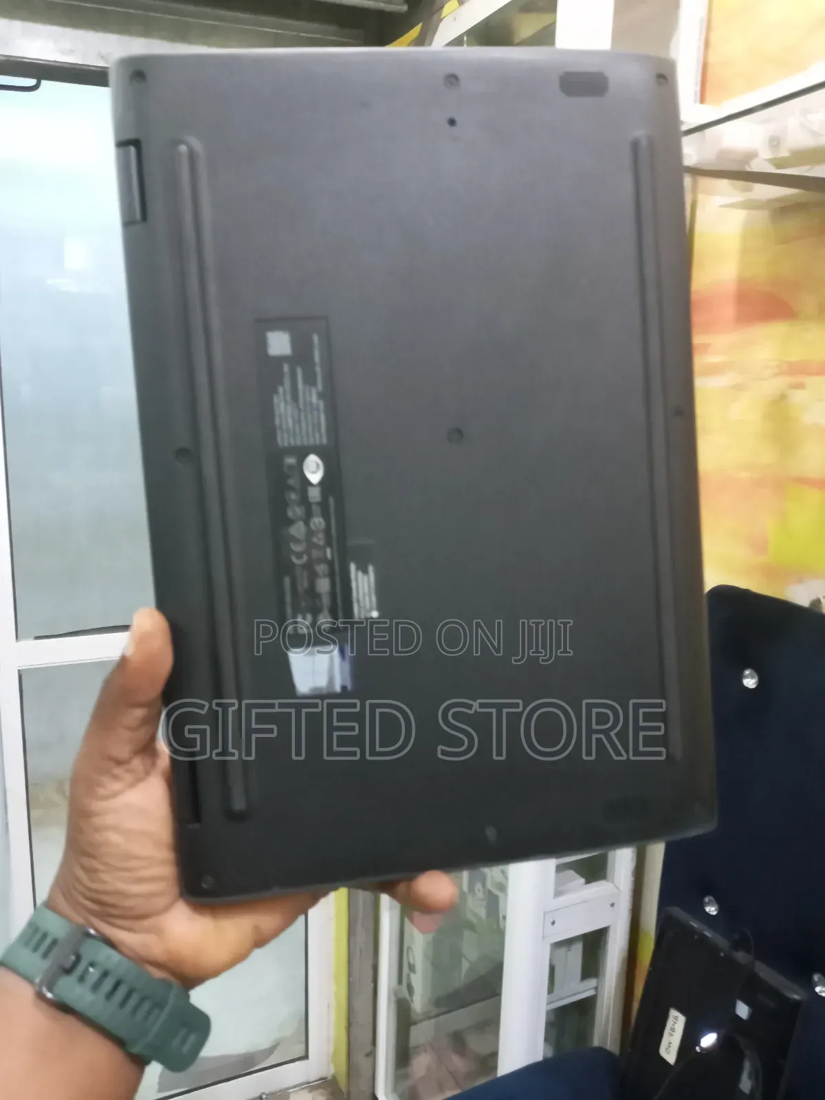 Laptop Lenovo 100e 8GB Intel Celeron SSD 128GB