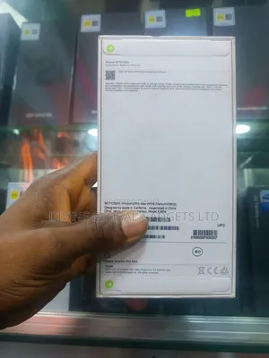 New Apple iPhone 16 Pro Max 256 GB Gold