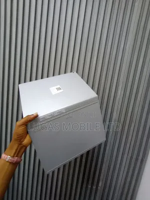 Laptop Microsoft Surface Book 2 8GB Intel Core i5 SSD 256GB