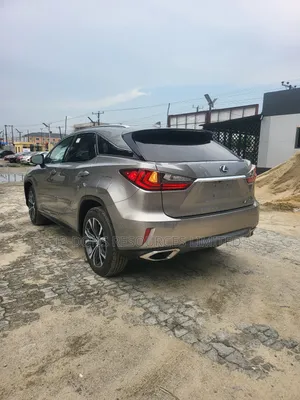 Lexus RX 350L Luxury AWD 2018 Gold