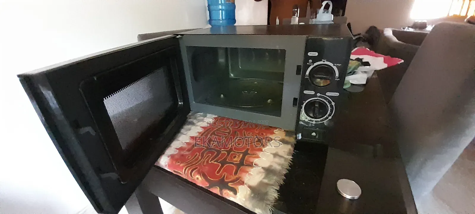 Nigerian Used Microwave at Sangotedo, Lekki