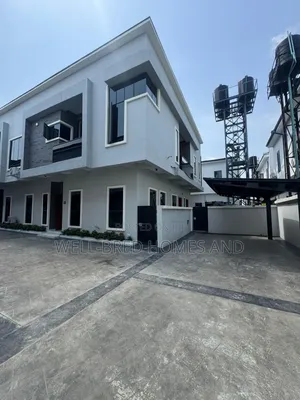 4bdrm Duplex in Harris Drive, Lekki for rent