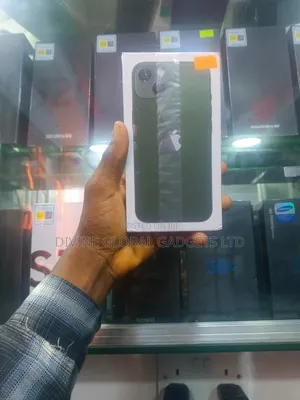 New Apple iPhone 13 256 GB Blue