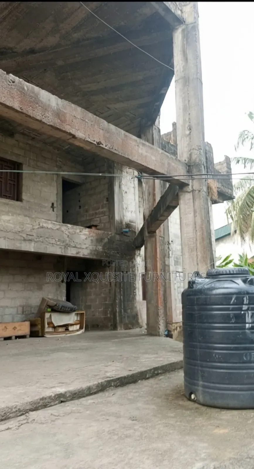 Uncompleted 40rooms Structure