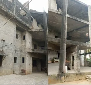 Uncompleted 40rooms Structure