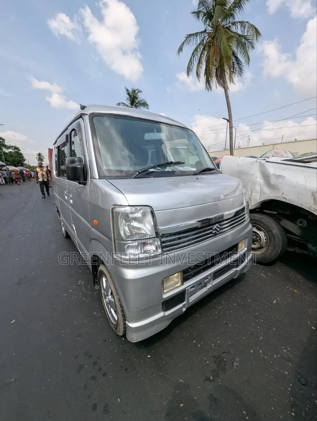 Suzuki APV Minibus 2016 Silver