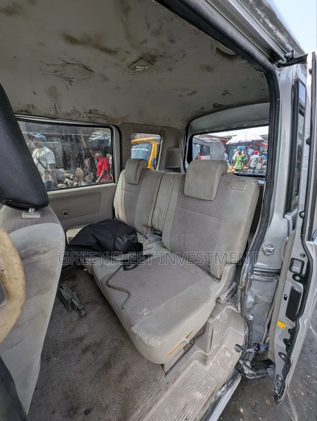Suzuki APV Minibus 2016 Silver