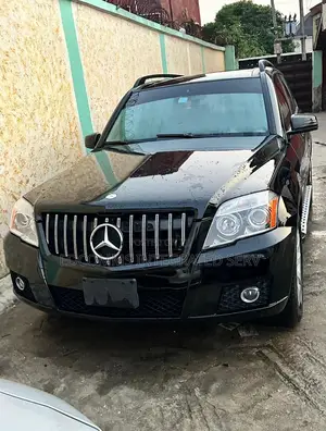 Mercedes-Benz GLK-Class 2011 Black