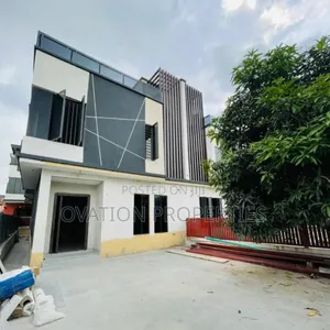 4bdrm Duplex in Gbagada for sale