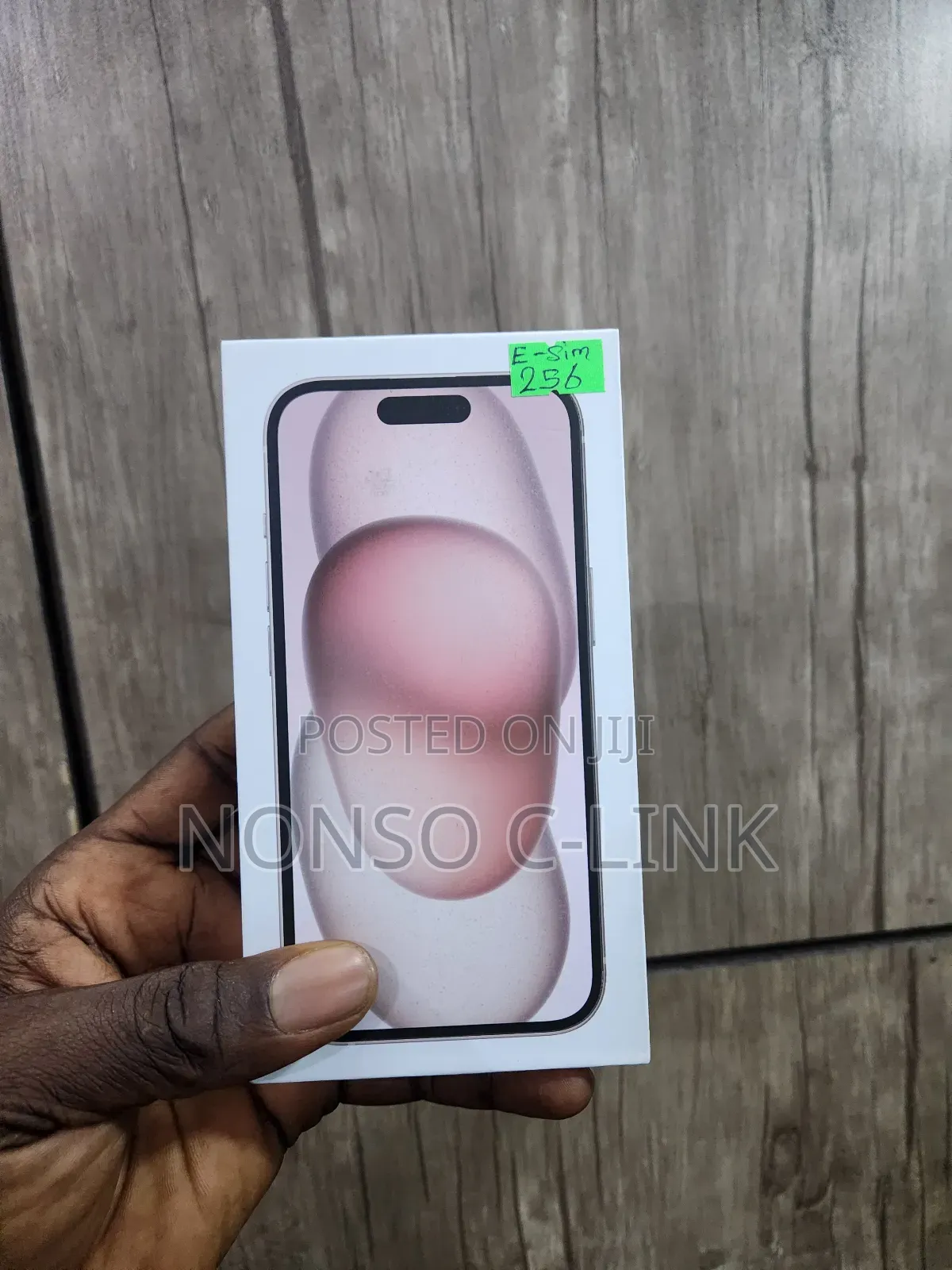New Apple iPhone 15 256 GB Pink