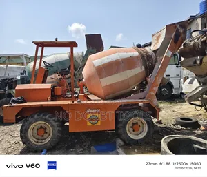 Mobile Concrete Mixer
