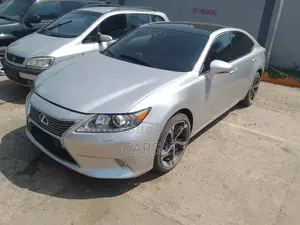 Lexus ES 2013 Silver