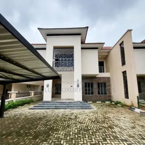 Furnished 6bdrm Duplex in Legislative Quarters for sale