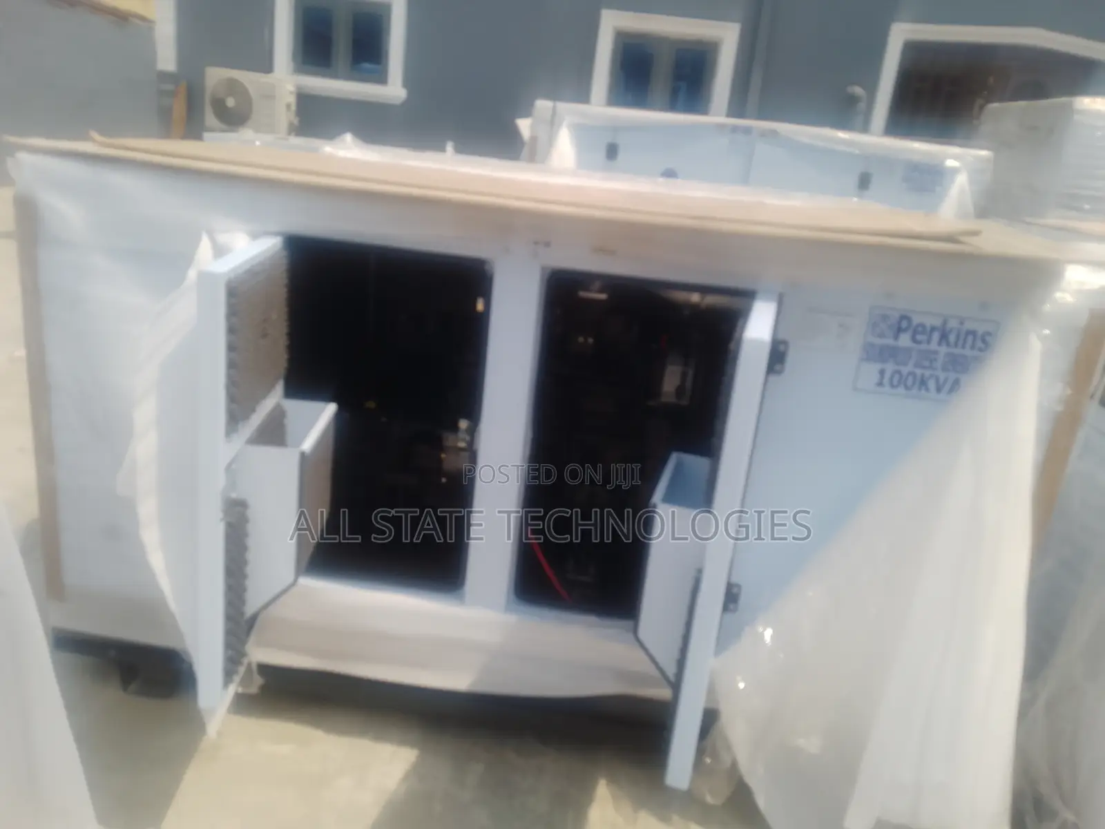 Original Perkins 100kva Soundproof Generator Machine