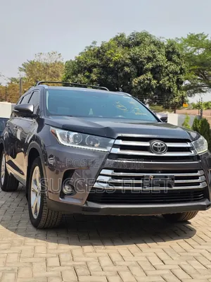 Toyota Highlander Limited 4x4 V6 (3.5L 6cyl 8A) 2017 Brown