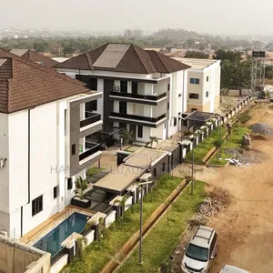 Furnished 7bdrm Duplex in Kado for sale