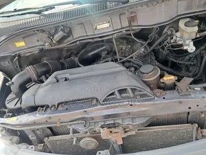 Toyota HiAce 2008 Green