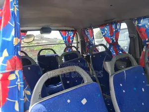 Toyota HiAce 2009 Silver
