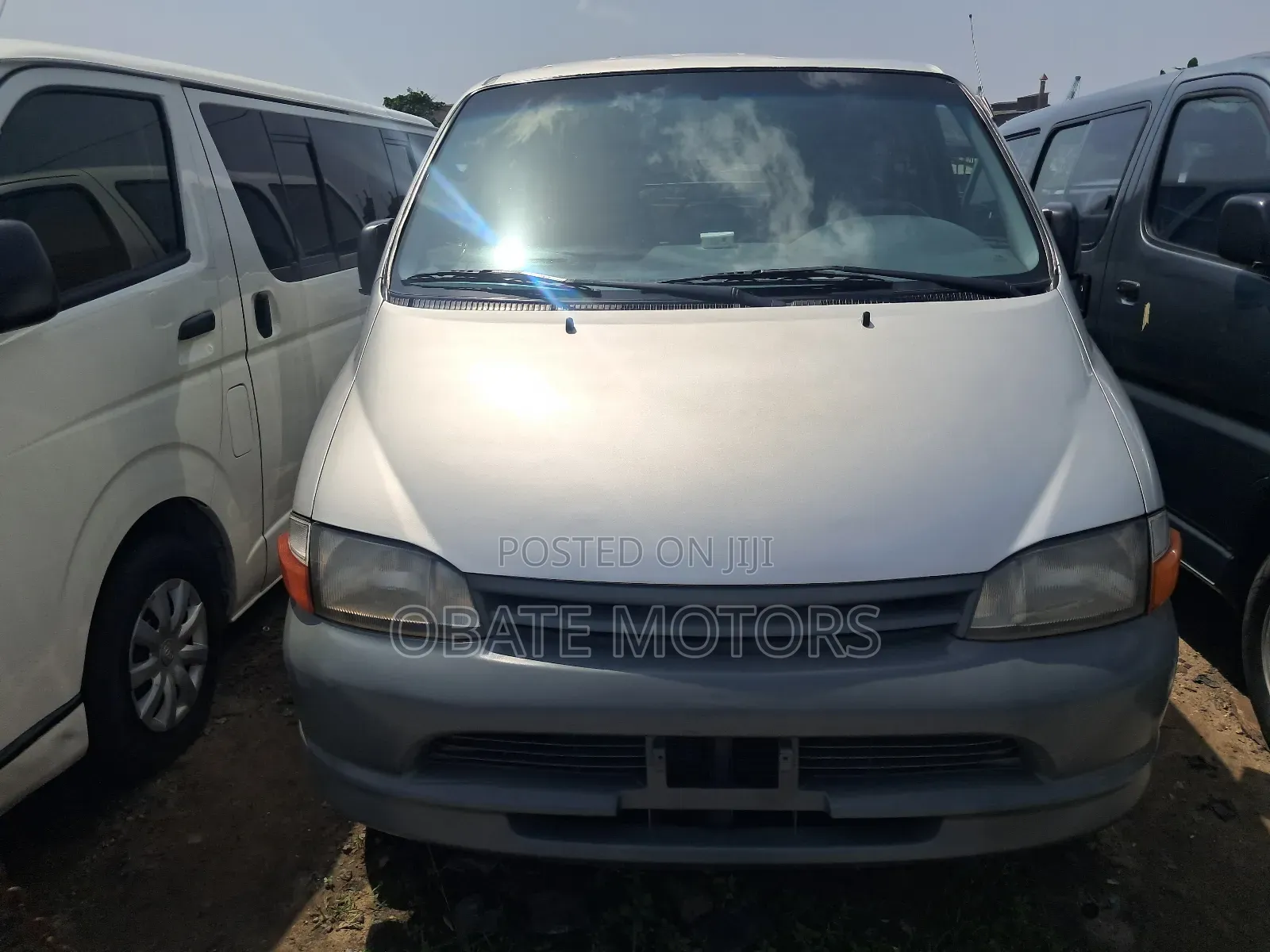 Toyota HiAce 2009 Silver