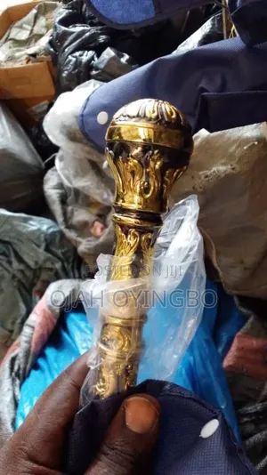 Black Body Stoned Head Staff