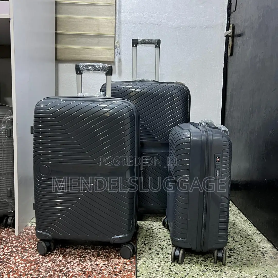 3-in-1gray Hard-Shell Suitcase Set With Spinner Wheels