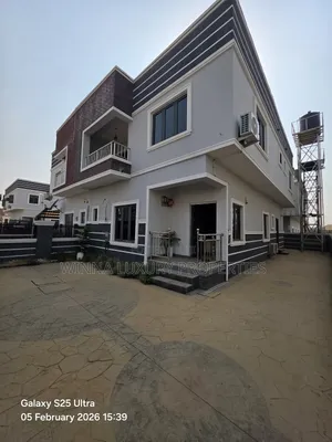 Furnished 4bdrm Duplex in Palm Height, Lugbe District for rent