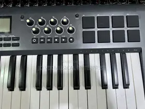 Midi Keyboard Axiom