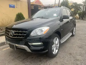 Mercedes-Benz M Class 2012 Black