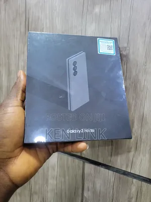 New Samsung Galaxy Z Fold6 256 GB Silver
