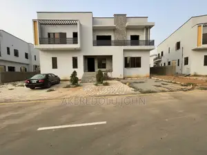 7bdrm Duplex in Katampe (Main) for sale