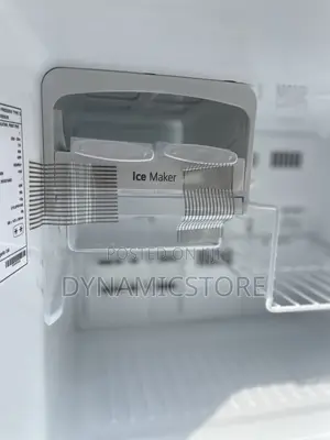 Lg 261l Refrigerator With Ice Maker