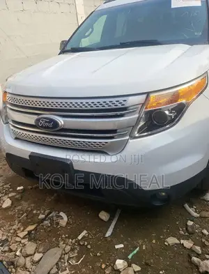 Ford Explorer 2014 White