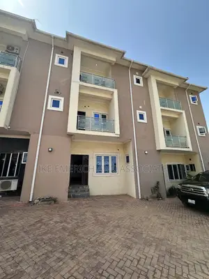 4bdrm Duplex in Guzape District for sale